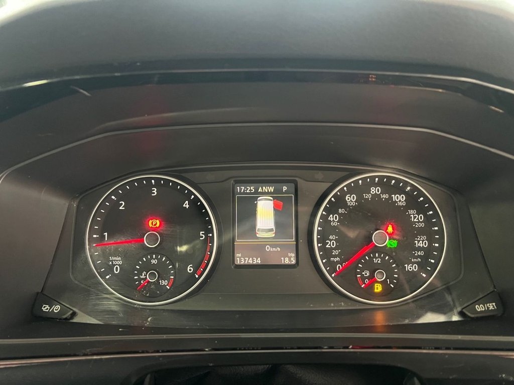 Used Volkswagen Caravelle 2016 for sale - 77421731: Photo 30