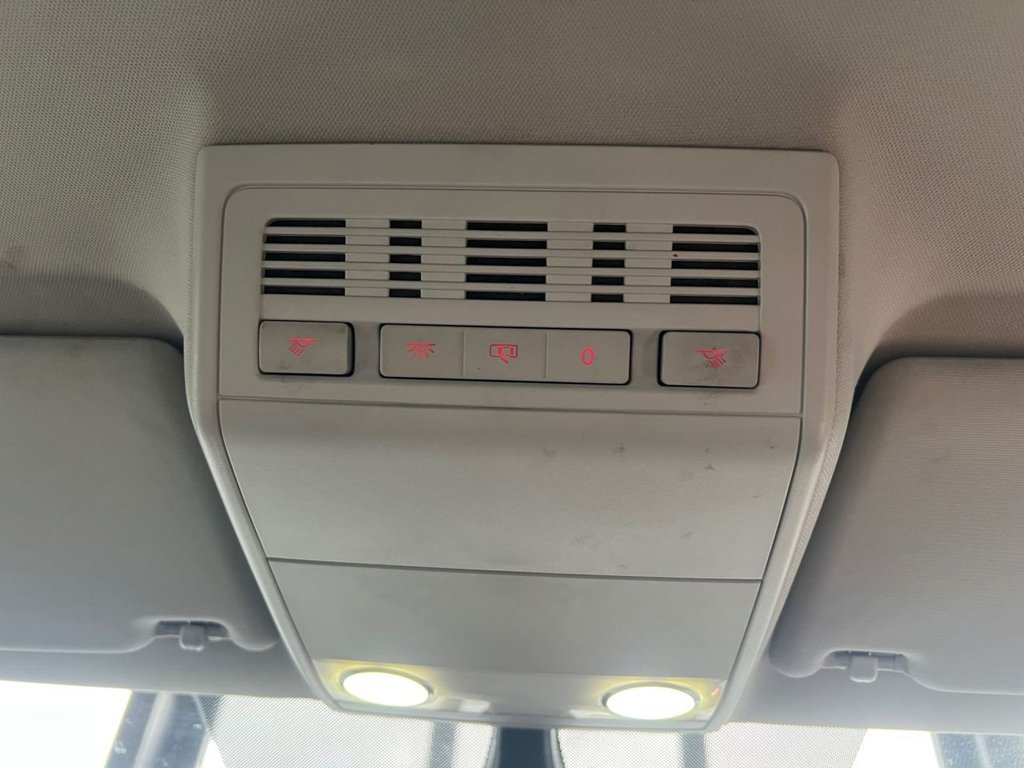 Used Volkswagen Caravelle 2016 for sale - 77421731: Photo 50