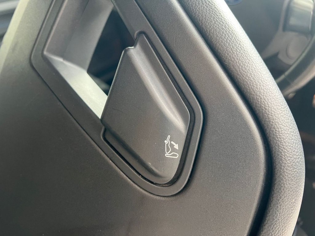 Used Ford Focus 2010 for sale - 77608737: Photo 42