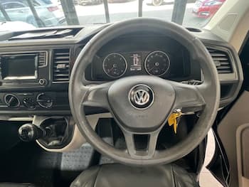 Used Volkswagen Transporter 2015 for sale - 79666925: Photo