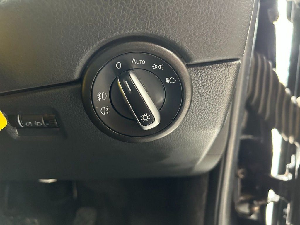 Used Volkswagen Caravelle 2018 for sale - 78200323: Photo 33