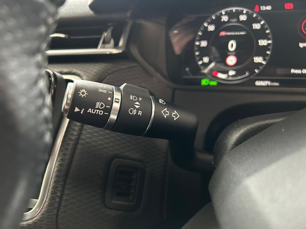 Used Land Rover Range Rover Velar 2019 for sale - 77685475: Photo 33
