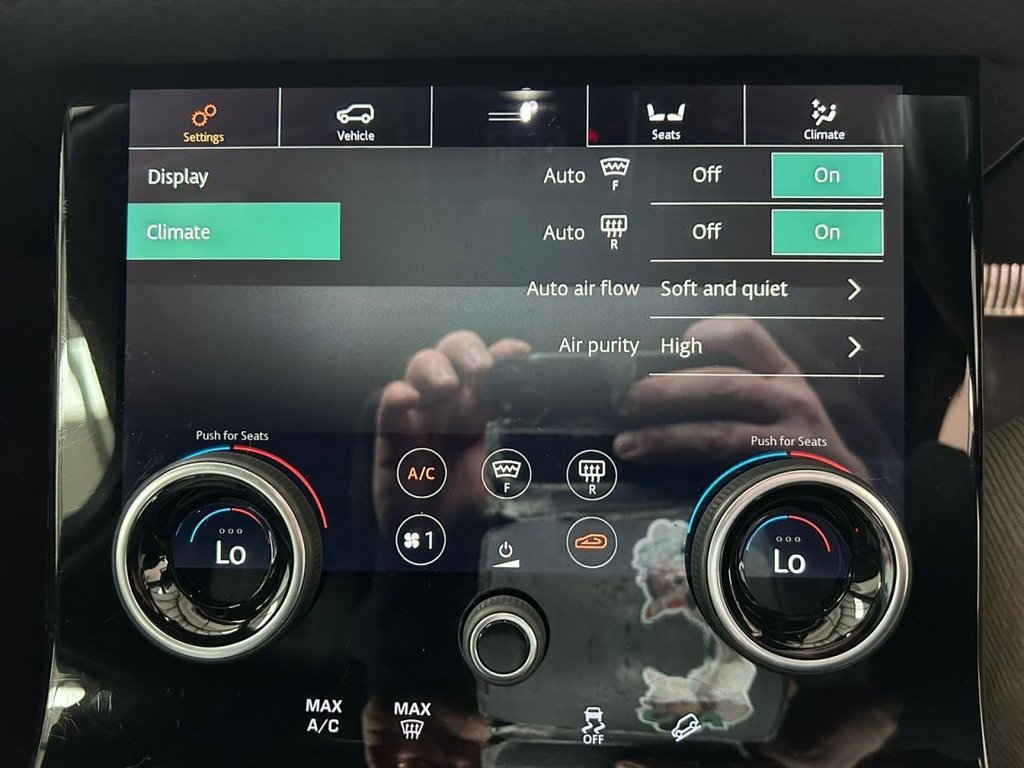 Used Land Rover Range Rover Velar 2019 for sale - 77685475: Photo 41