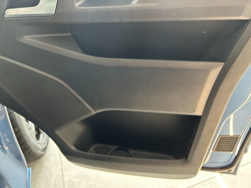 Used Volkswagen Transporter Shuttle 2016 for sale - 78074151: Photo 32