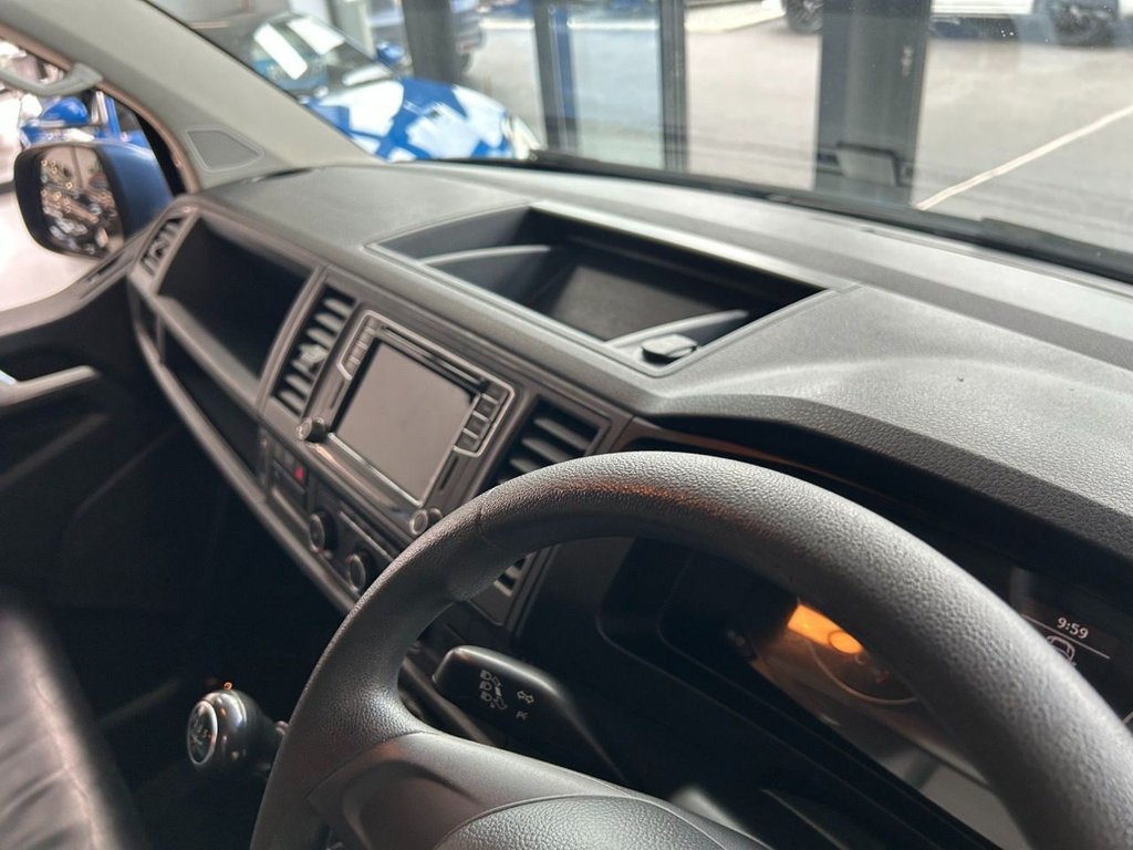 Used Volkswagen Transporter Shuttle 2016 for sale - 78074151: Photo 36