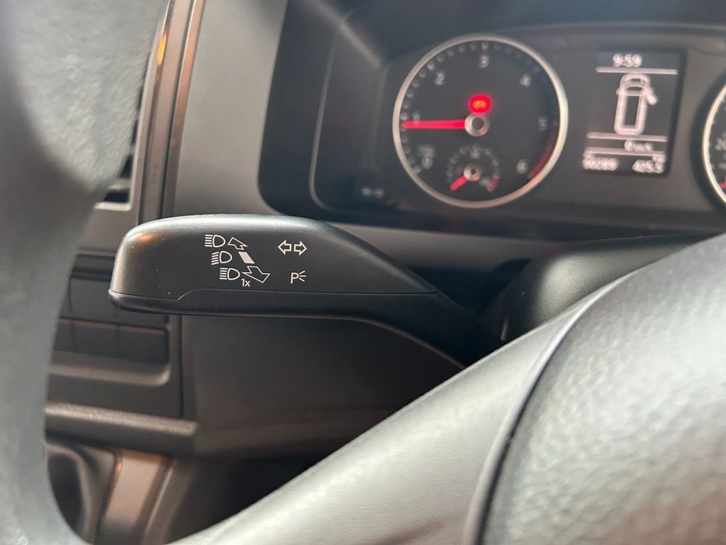 Used Volkswagen Transporter Shuttle 2016 for sale - 78074151: Photo 39