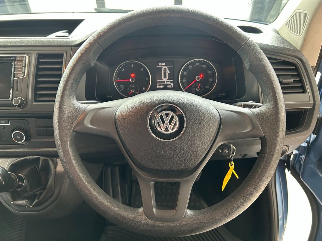 Used Volkswagen Transporter Shuttle 2016 for sale - 78074151: Photo 40