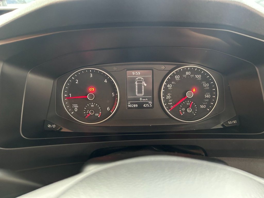 Used Volkswagen Transporter Shuttle 2016 for sale - 78074151: Photo 41