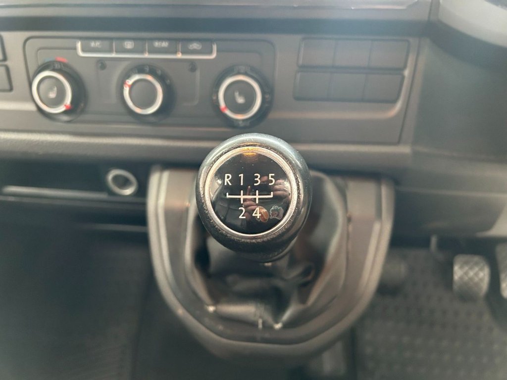 Used Volkswagen Transporter Shuttle 2016 for sale - 78074151: Photo 47
