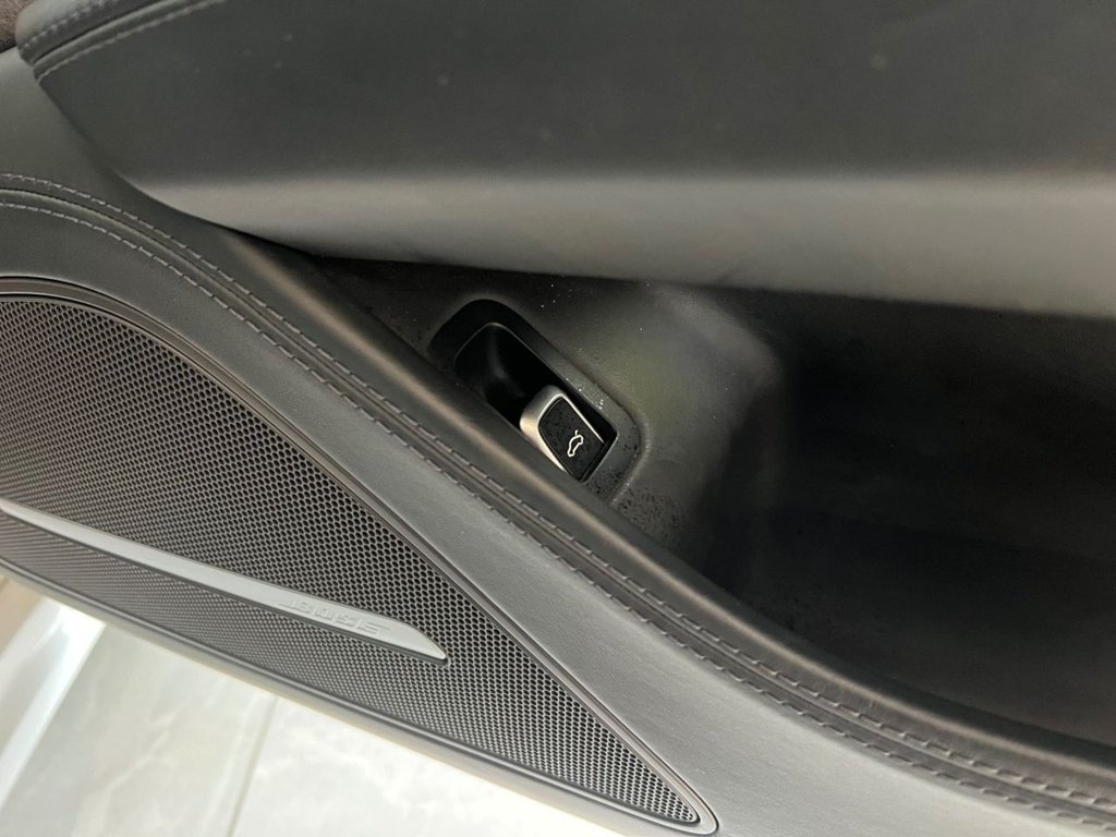 Used Audi A8 2016 for sale - 76855114: Photo 27