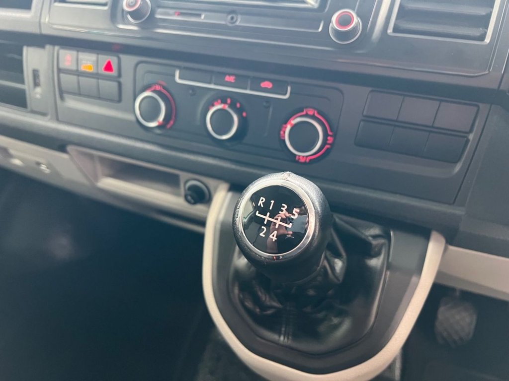 Used Volkswagen Transporter 2017 for sale - 77534767: Photo 35