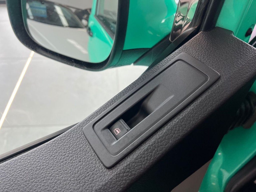 Used Volkswagen Transporter 2017 for sale - 77534767: Photo 45