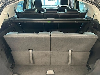 Used Land Rover Discovery Sport 2015 for sale - 78569379: Photo