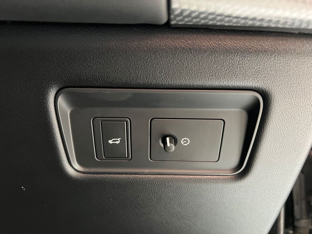 Used Land Rover Range Rover Sport 2018 for sale - 76604614: Photo 40