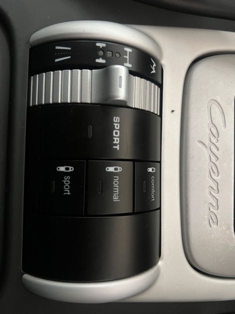 Used Porsche Cayenne 2009 for sale - 76740482: Photo 42