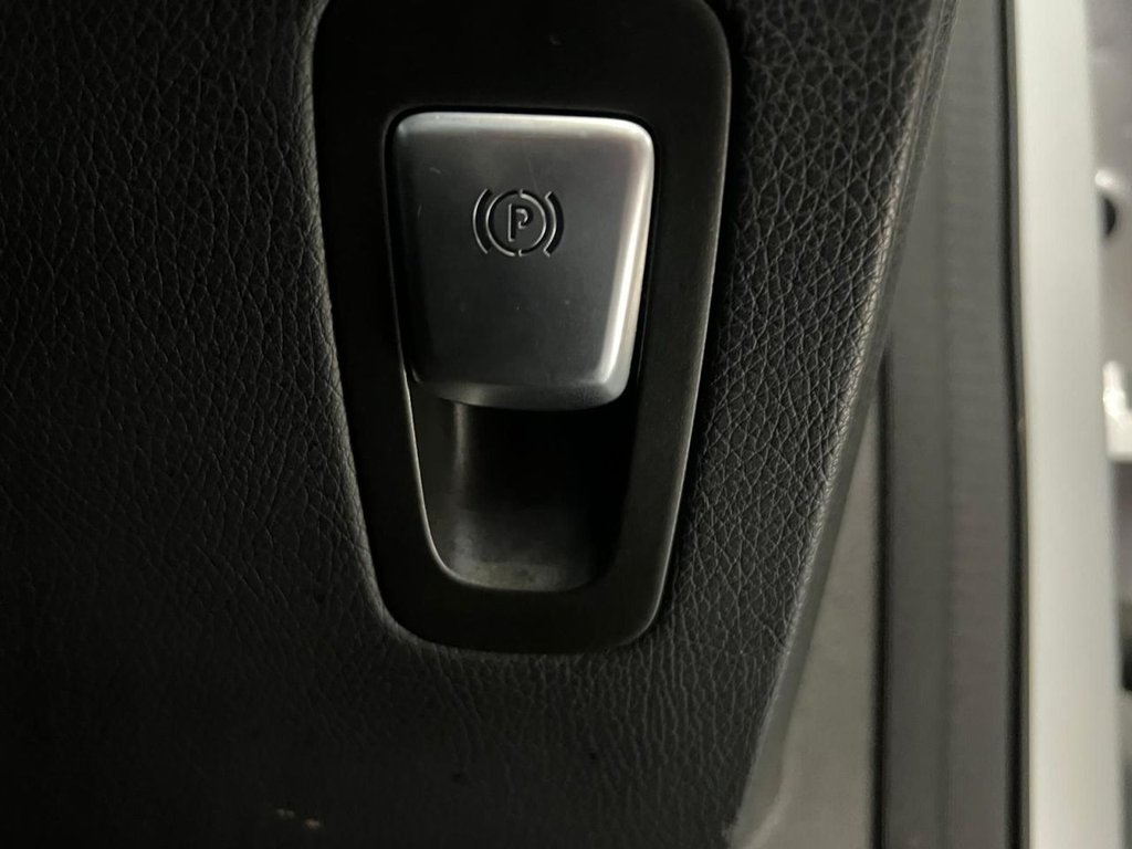 Used Mercedes-Benz GLC 2020 for sale - 76481727: Photo 38