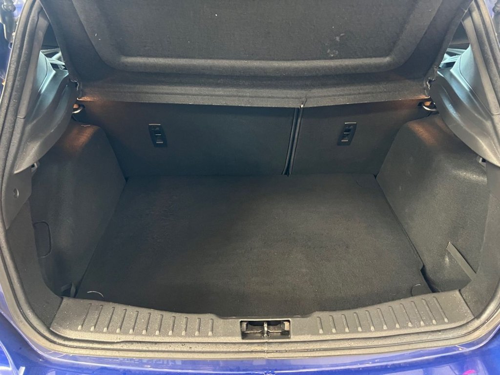 Used Ford Focus 2016 for sale - 76901135: Photo 16