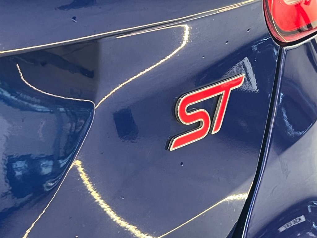 Used Ford Focus 2016 for sale - 76901135: Photo 19