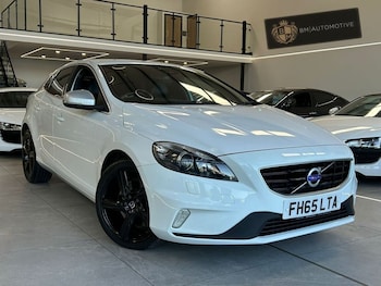 Used Volvo V40 2015 for sale - 78358263: Photo