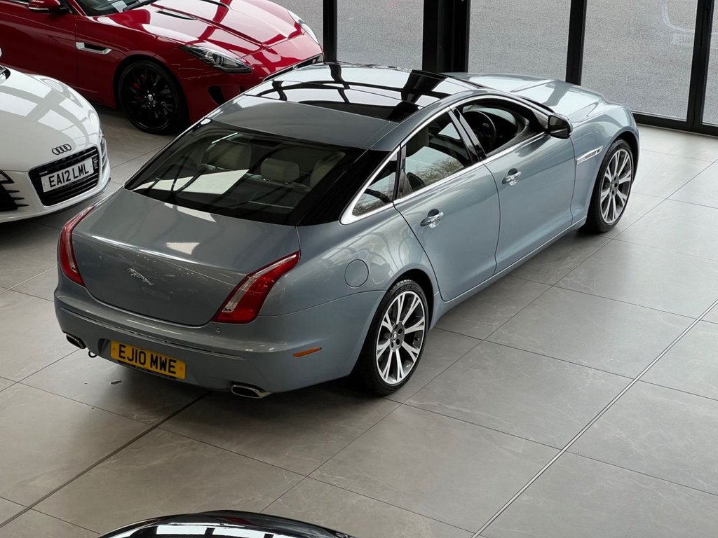Used Jaguar XJ 2010 for sale - 77583123: Photo 11