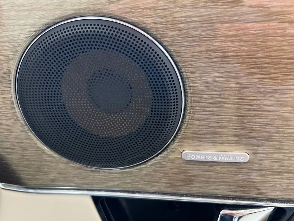 Used Jaguar XJ 2010 for sale - 77583123: Photo 23