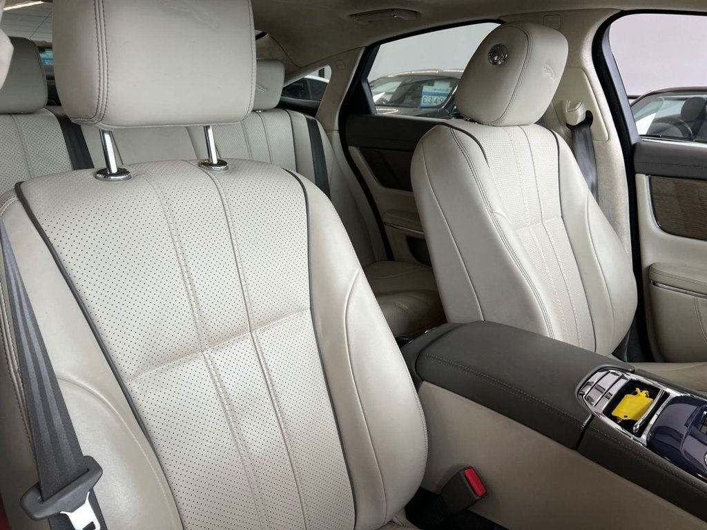 Used Jaguar XJ 2010 for sale - 77583123: Photo 27