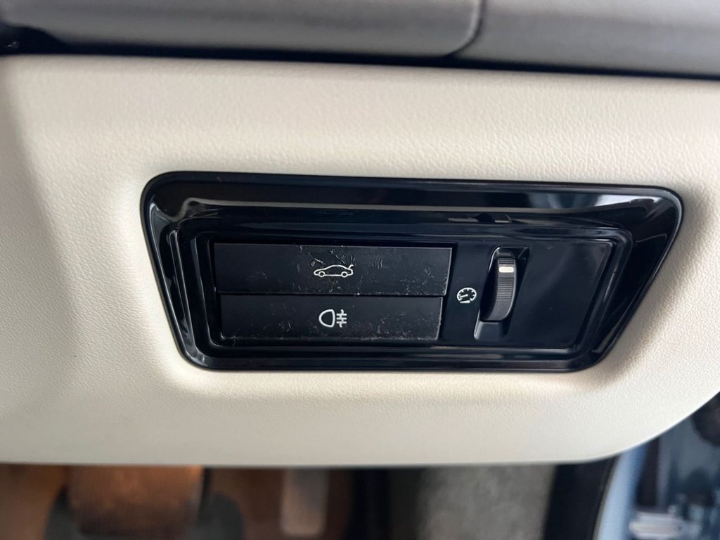 Used Jaguar XJ 2010 for sale - 77583123: Photo 29