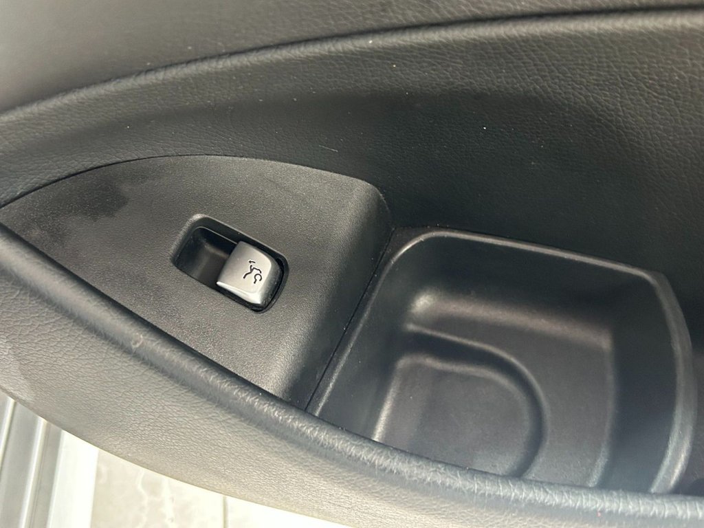 Used Mercedes-Benz E Class 2018 for sale - 77879627: Photo 25