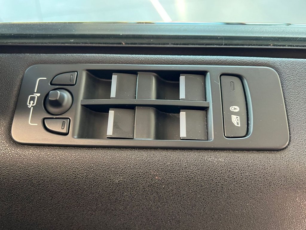 Used Land Rover Discovery Sport 2019 for sale - 76604518: Photo 34