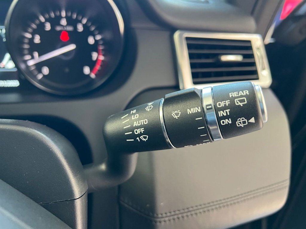 Used Land Rover Discovery Sport 2019 for sale - 76604518: Photo 41