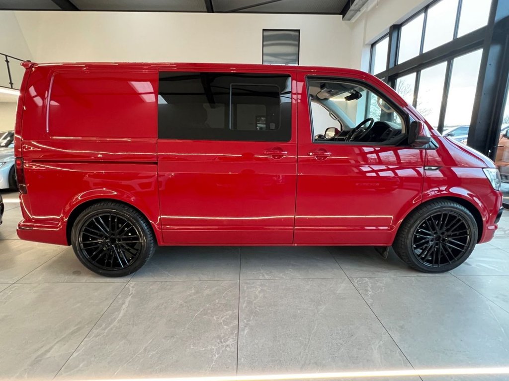 Used Volkswagen Transporter 2016 for sale - 77249942: Photo 2