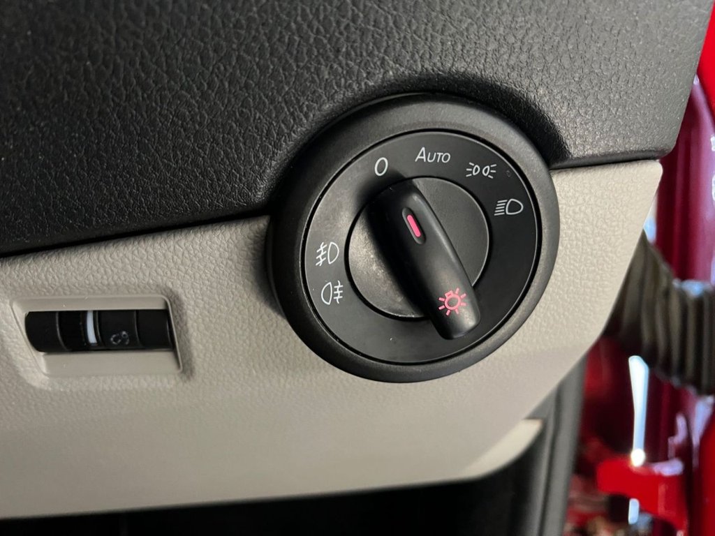 Used Volkswagen Transporter 2016 for sale - 77249942: Photo 32