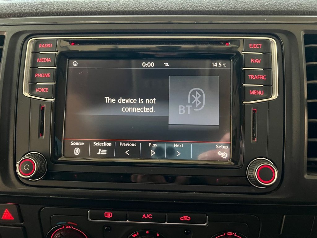 Used Volkswagen Transporter 2016 for sale - 77249942: Photo 41