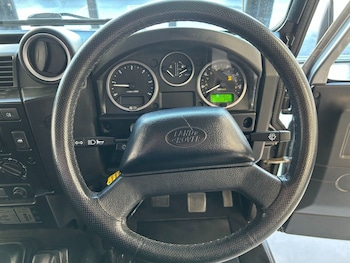 Used Land Rover Defender 2012 for sale - 78227557: Photo