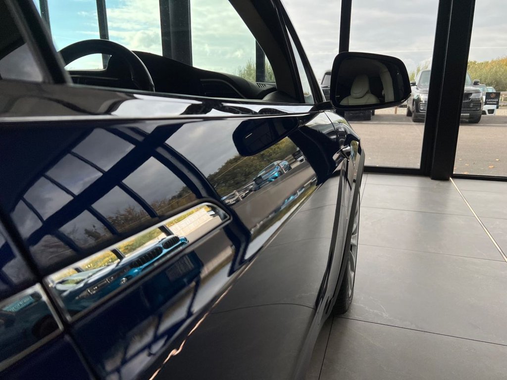 Used Tesla Model X 2018 for sale - 76367546: Photo 16