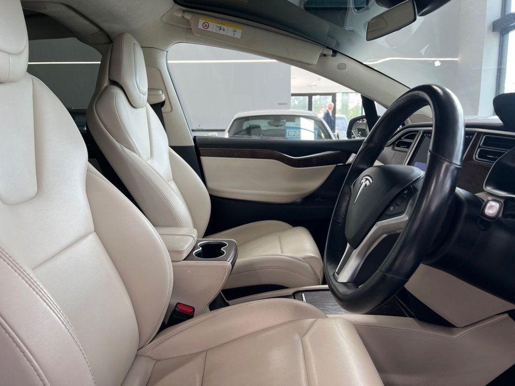 Used Tesla Model X 2018 for sale - 76367546: Photo 35