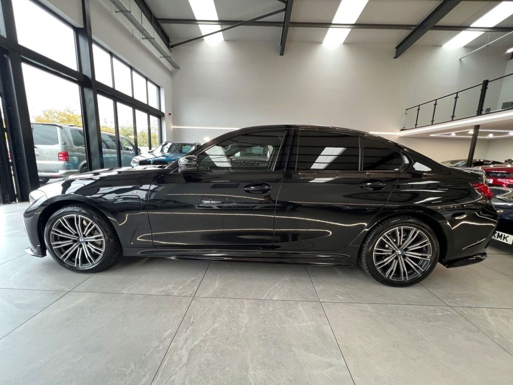 Used BMW 3 Series 2019 for sale - 76429932: Photo 10