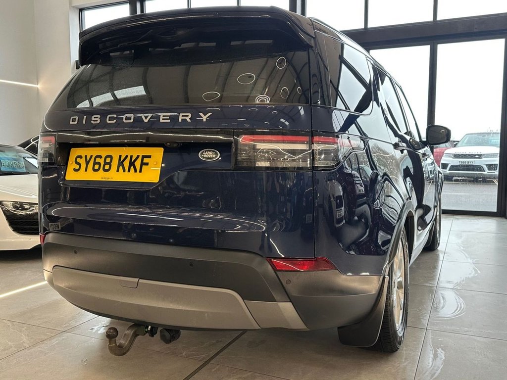 Used Land Rover Discovery 2018 for sale - 77668855: Photo 13