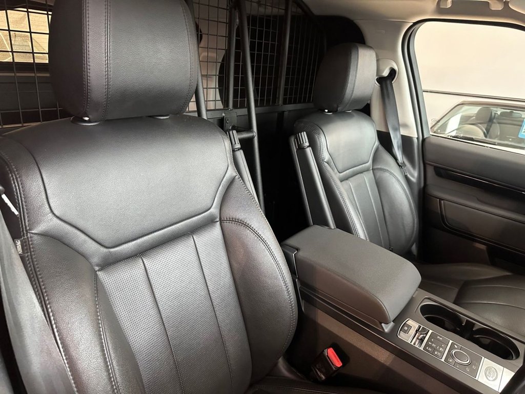 Used Land Rover Discovery 2018 for sale - 77668855: Photo 32