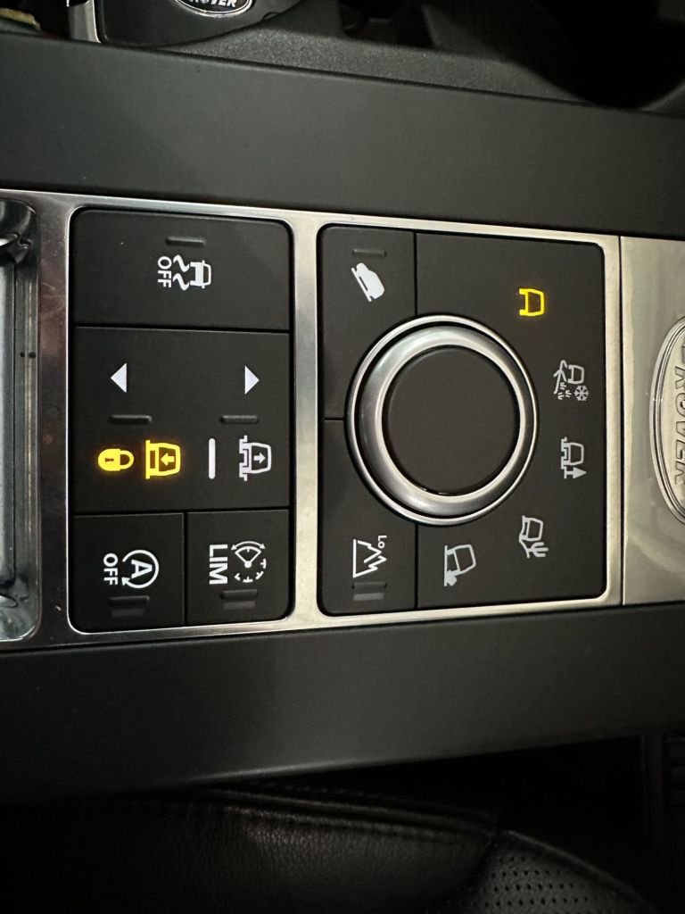 Used Land Rover Discovery 2018 for sale - 77668855: Photo 47