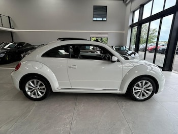 Used Volkswagen Beetle 2014 for sale - 79032306: Photo