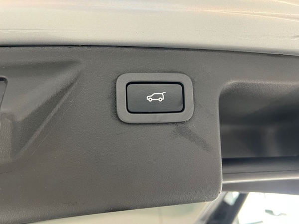 Used Land Rover Discovery Sport 2017 for sale - 76210062: Photo 23