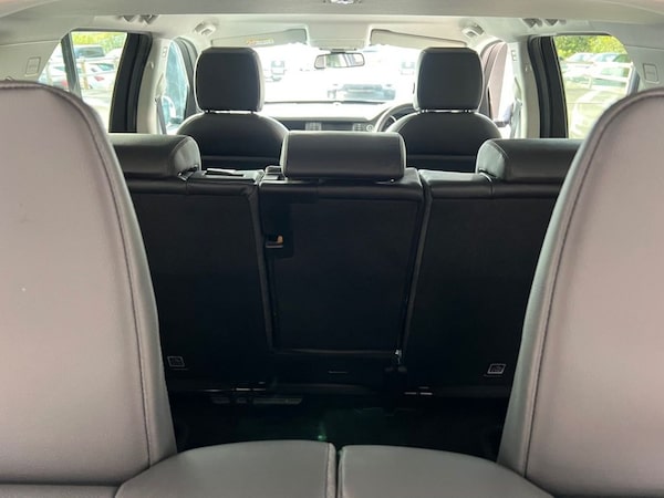 Used Land Rover Discovery Sport 2017 for sale - 76210062: Photo 24