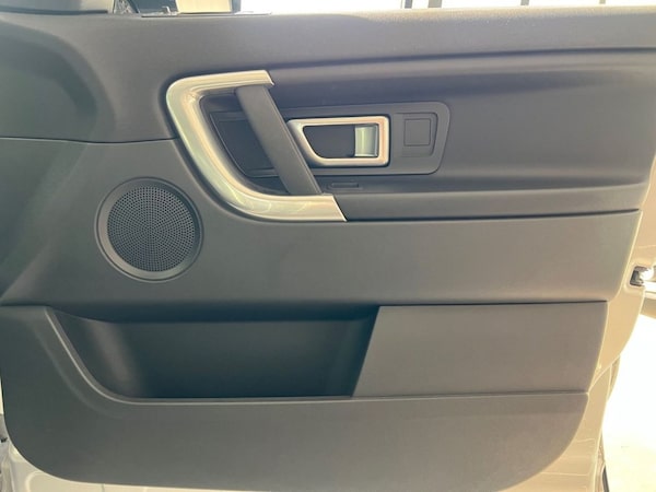 Used Land Rover Discovery Sport 2017 for sale - 76210062: Photo 26