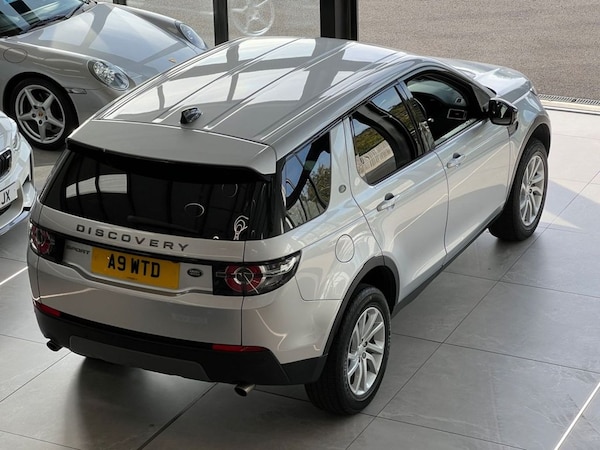 Used Land Rover Discovery Sport 2017 for sale - 76210062: Photo 27