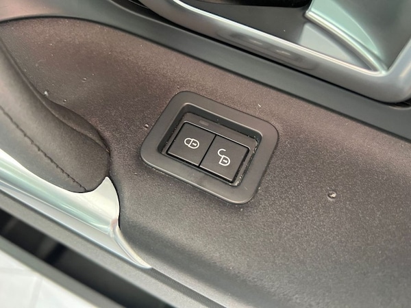 Used Land Rover Discovery Sport 2017 for sale - 76210062: Photo 31