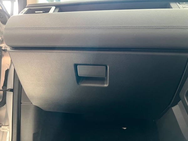 Used Land Rover Discovery Sport 2017 for sale - 76210062: Photo 43
