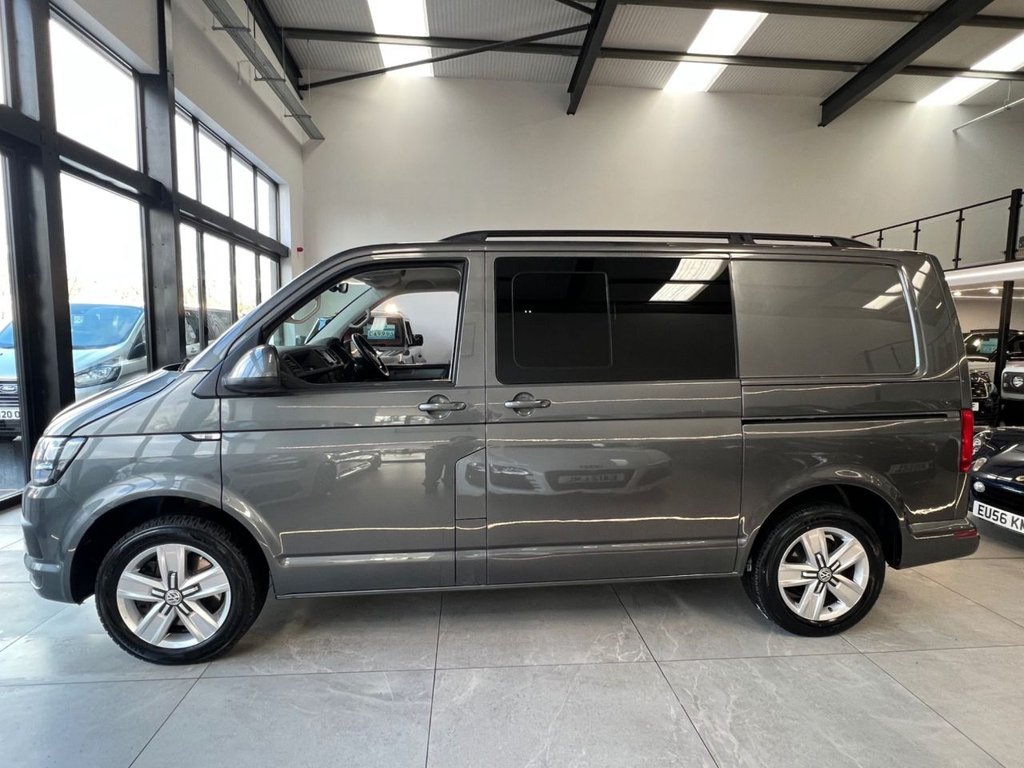Used Volkswagen Transporter 2018 for sale - 77226935: Photo 18