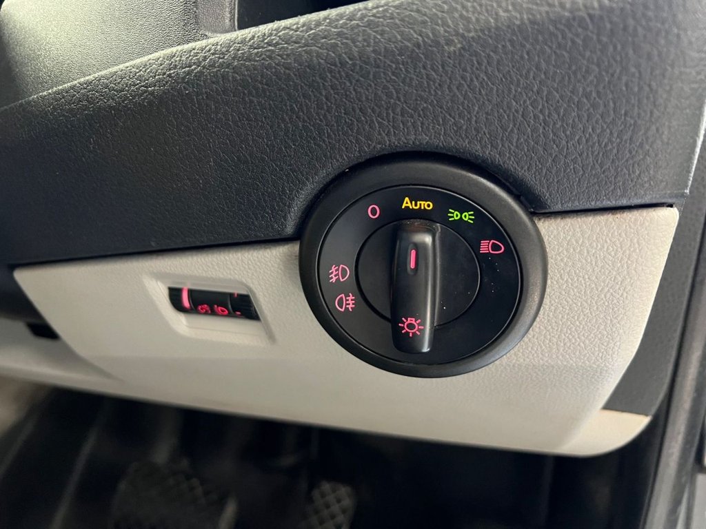 Used Volkswagen Transporter 2018 for sale - 77226935: Photo 27