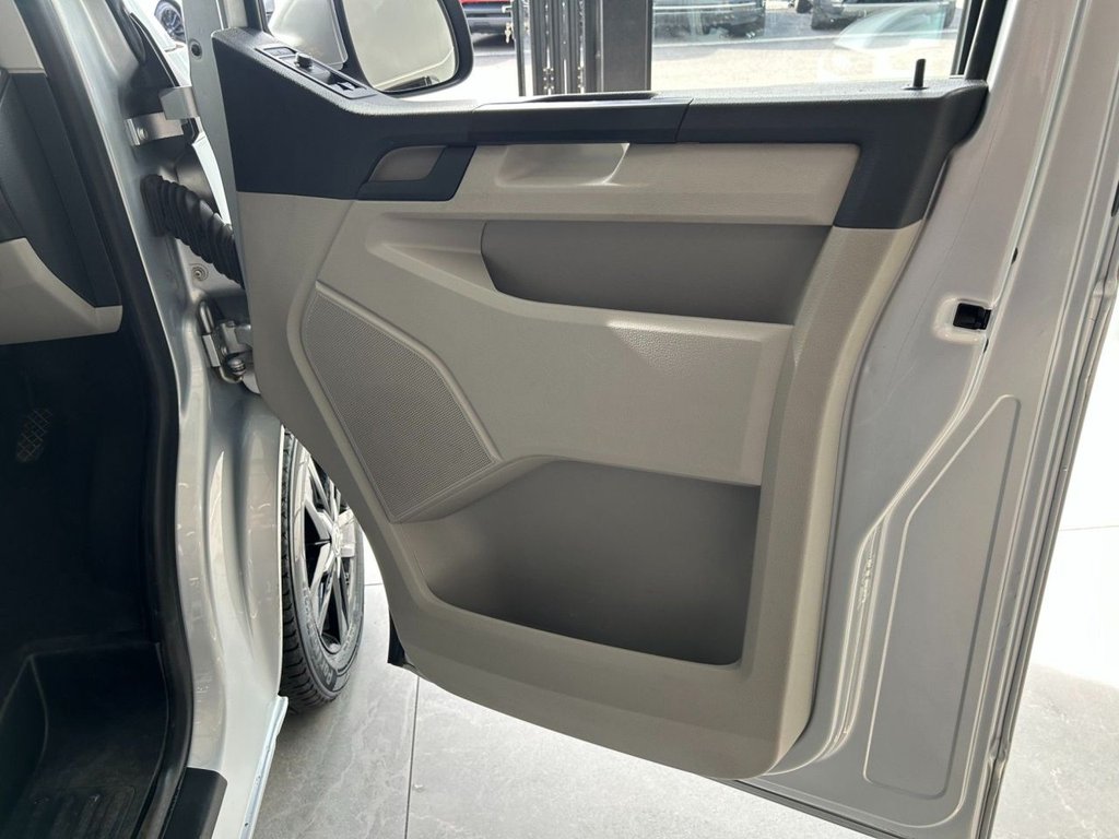 Used Volkswagen Transporter 2017 for sale - 78030226: Photo 27